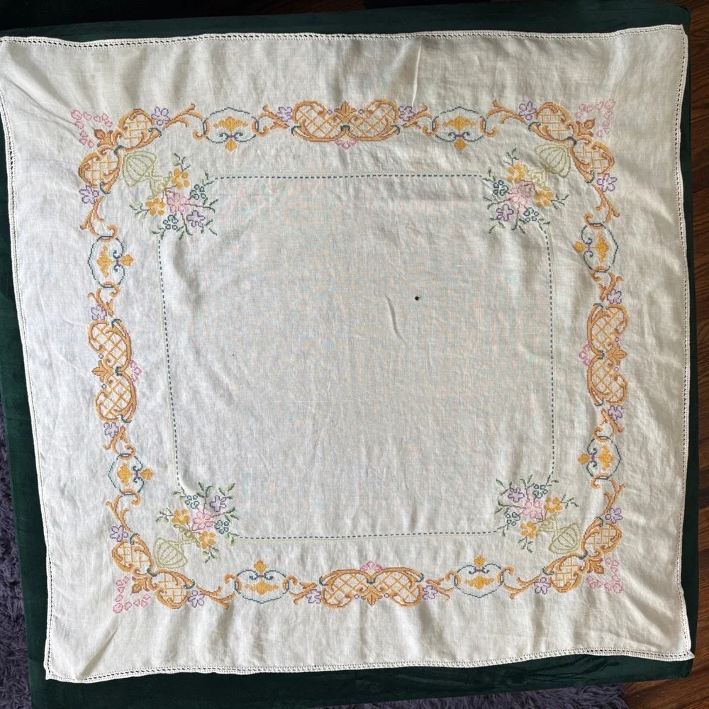Vintage Hand Embroidered Linen Tablecloth Floral Cross Stitch White Lace 33